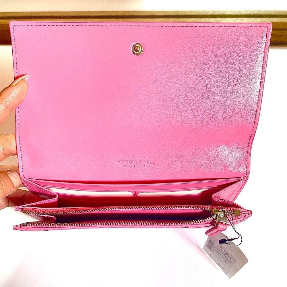 Bottega Veneta Intrecciato Large Flap Wallet Pink Fuchsia Leather Silver Hardwar - Picture 4 of 6